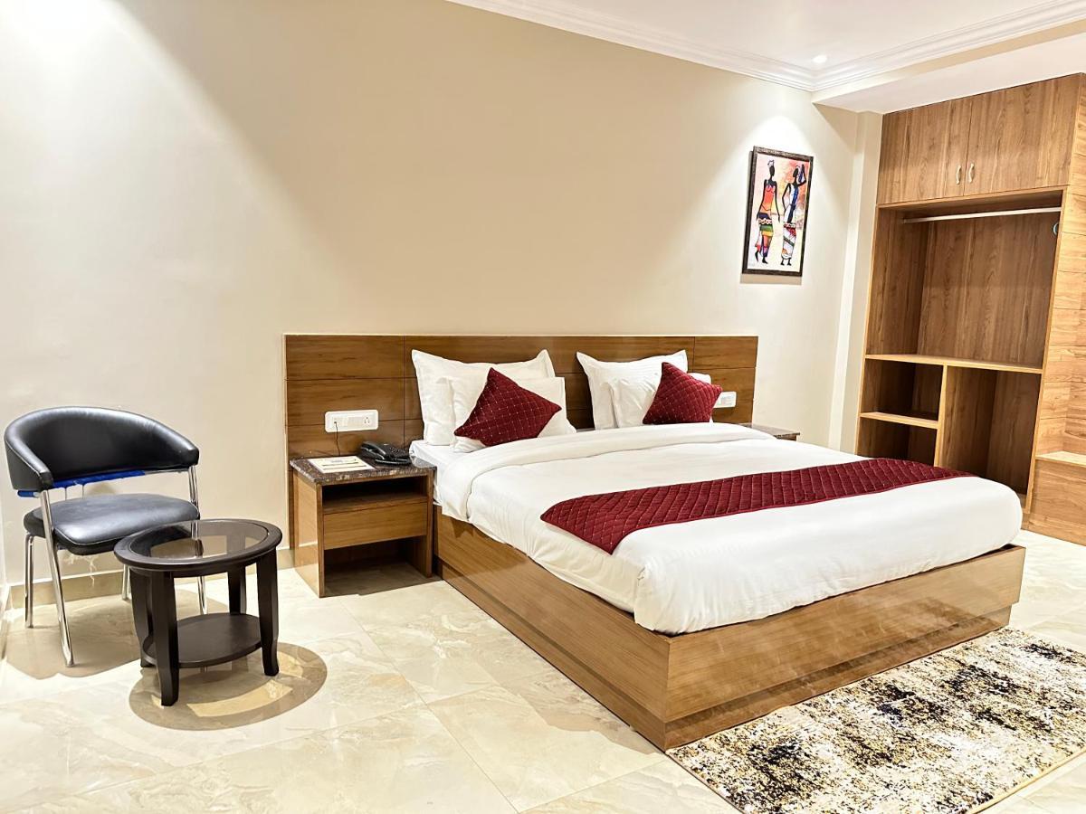 Highlands Hotel Rishīkesh Dış mekan fotoğraf